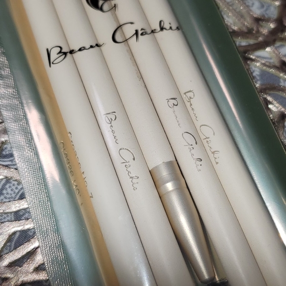 BEAU GÂCHIS No. 7 Collection Brush Set - Picture 4 of 5